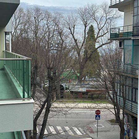 Лукс На Море Luxury Apartment In Downtown With Garage Varna Exterior photo