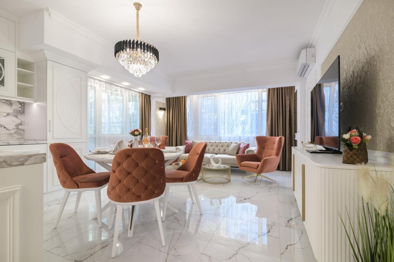 Лукс На Море Luxury Apartment In Downtown With Garage Varna Exterior photo