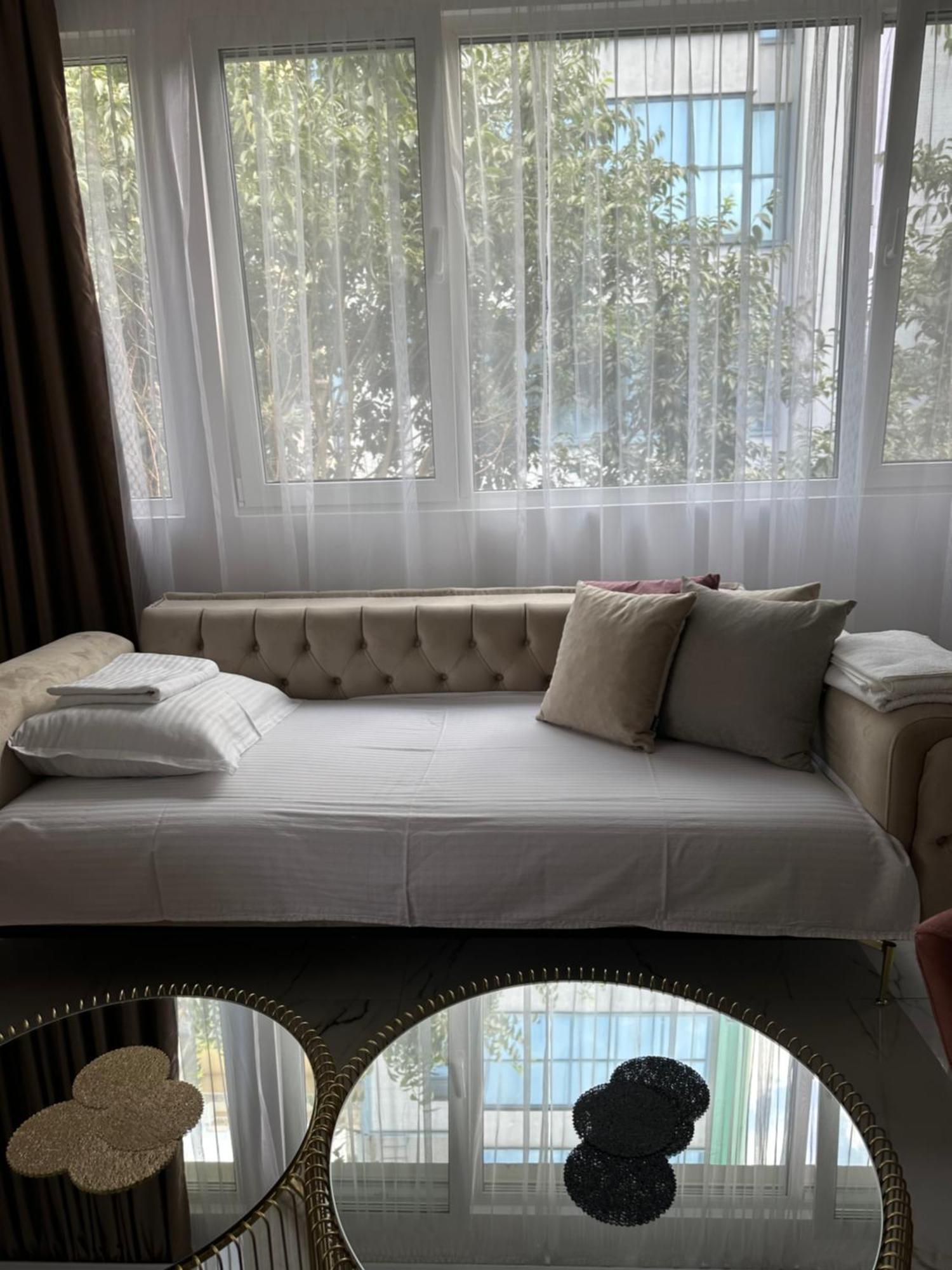Лукс На Море Luxury Apartment In Downtown With Garage Varna Exterior photo